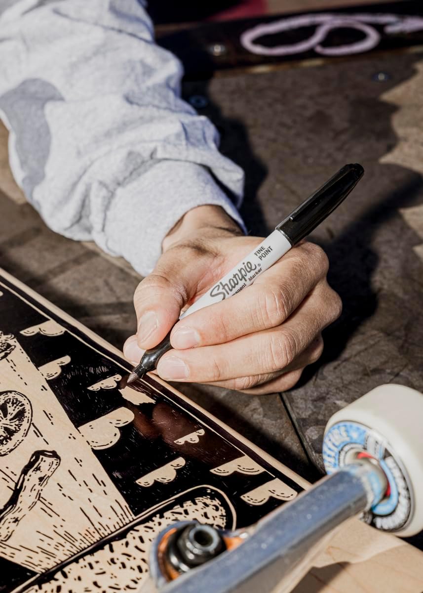 Sharpie Black Permanent Markers (1 piece) Fine Thickness