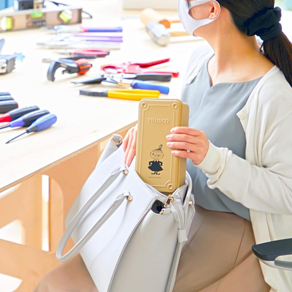 Trusco Moomin Trunk Tool Box Light Sand