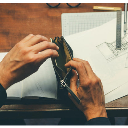 Hobonichi A6 / A5 / Weeks Notebook Cover - Tragen (Black) With Pen Case Flap