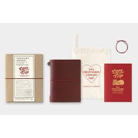 Limited Edition! TRAVELER’S Notebook LOVE AND TRIP Red - Notebook